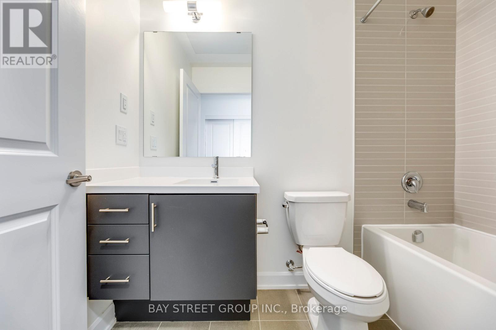 204 - 3200 William Coltson Avenue, Oakville, Ontario  L6H 7W6 - Photo 35 - W12835956