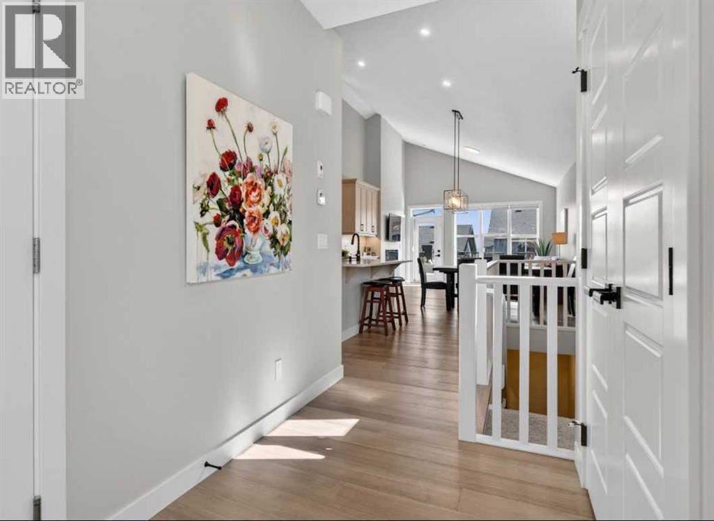 184 Precedence Hill, Cochrane, Alberta  T4C 2J2 - Photo 4 - A2285704