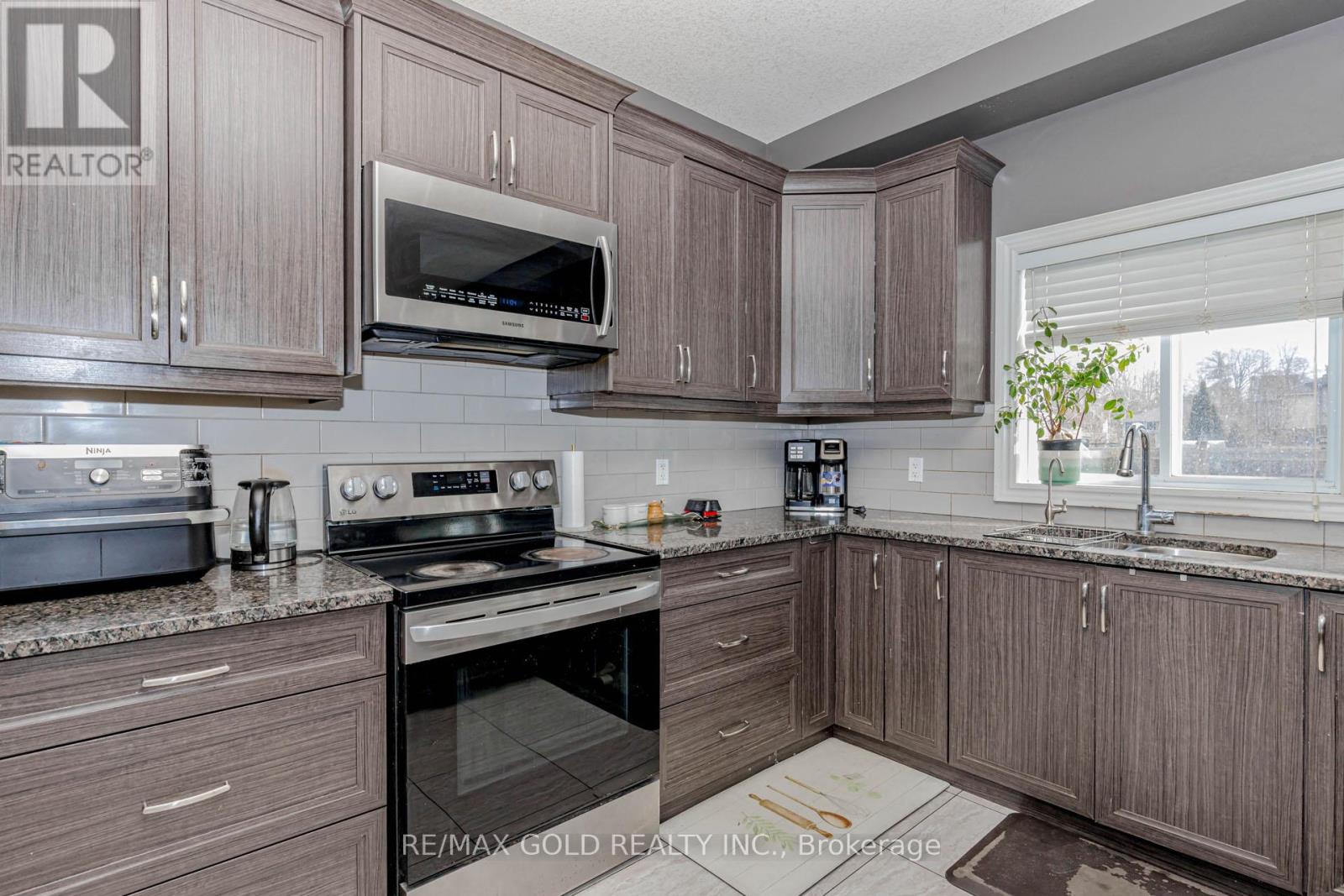 240 Birkinshaw Road, Cambridge, Ontario  N1P 0A7 - Photo 16 - X12835936