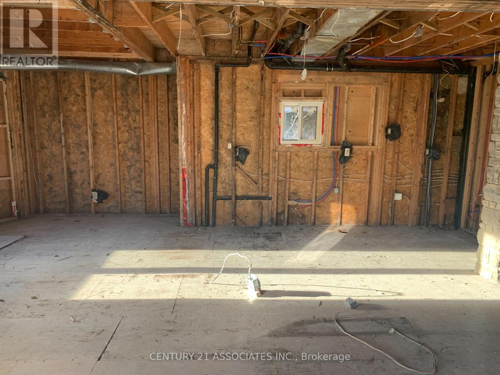 5211 Wellington Rd 24 Road, Erin, Ontario  N0B 1T0 - Photo 5 - X12835946