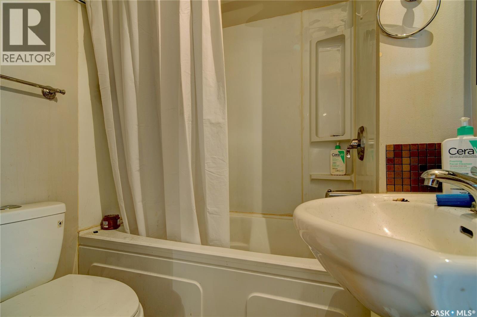 1035 Wallace Street, Regina, Saskatchewan  S4N 3Y7 - Photo 9 - SK029511