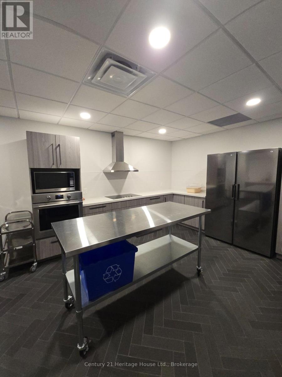 609 - 45 Carlton Street, Toronto, Ontario  M5B 2H9 - Photo 29 - C12746254