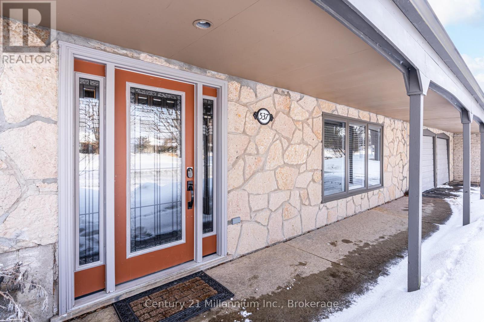 537 George Street, South Bruce Peninsula, Ontario  N0H 2T0 - Photo 7 - X12835918