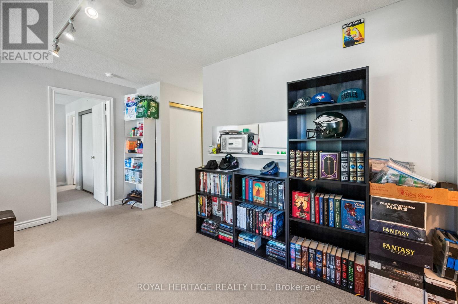 303 - 195 Lake Driveway W, Ajax, Ontario  L1S 7H7 - Photo 6 - E12836102