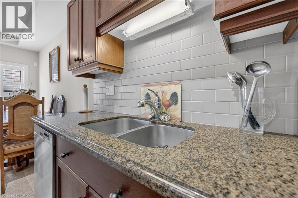 11 Hitching Post Ridge, Binbrook, Ontario  L0R 1C0 - Photo 14 - 40808822