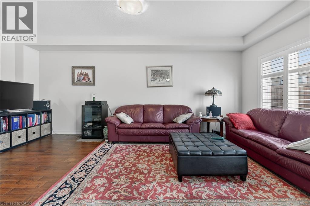 11 Hitching Post Ridge, Binbrook, Ontario  L0R 1C0 - Photo 19 - 40808822