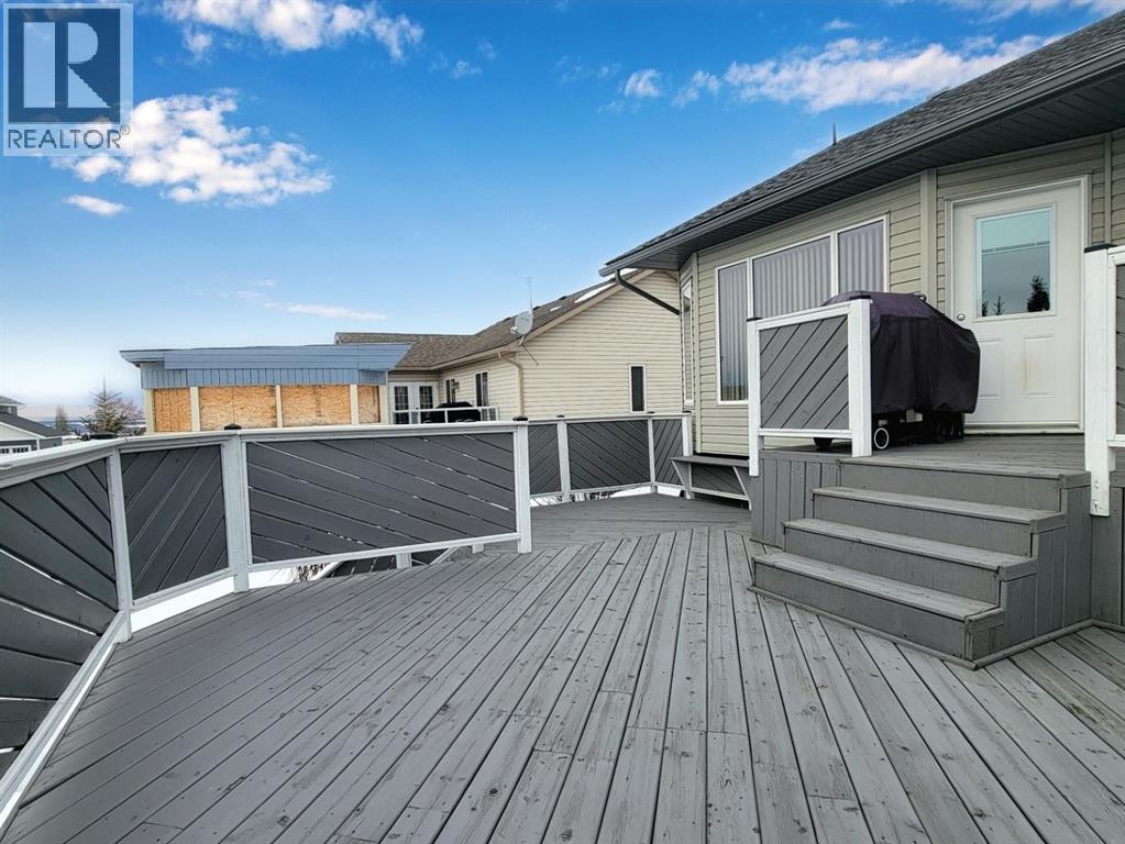 1056 10 Street, Beaverlodge, Alberta  T0H 0C0 - Photo 38 - A2287993