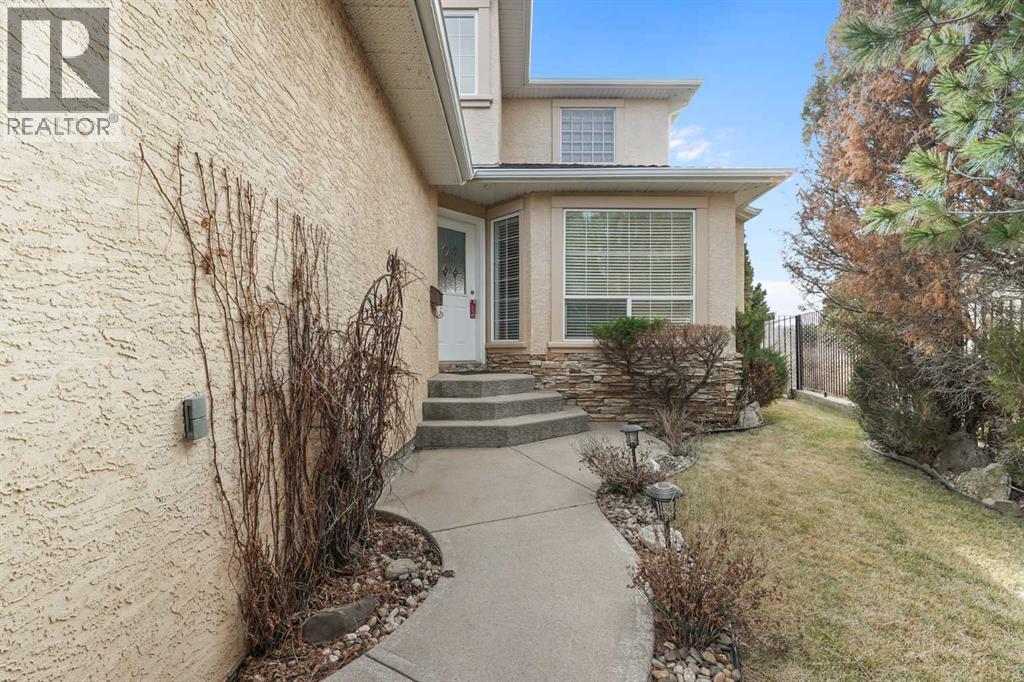 212 Canyon Terrace W, Lethbridge, Alberta  T1K 6W7 - Photo 2 - A2285725
