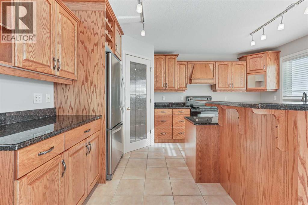 212 Canyon Terrace W, Lethbridge, Alberta  T1K 6W7 - Photo 12 - A2285725