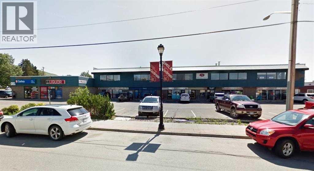 118 1 Avenue W, Cochrane, Alberta  T4C 2K8 - Photo 1 - A2196721