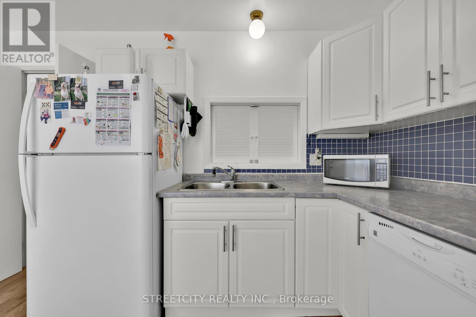 8 - 253 Taylor Street, London East, Ontario  N5Y 2J6 - Photo 3 - X12836000