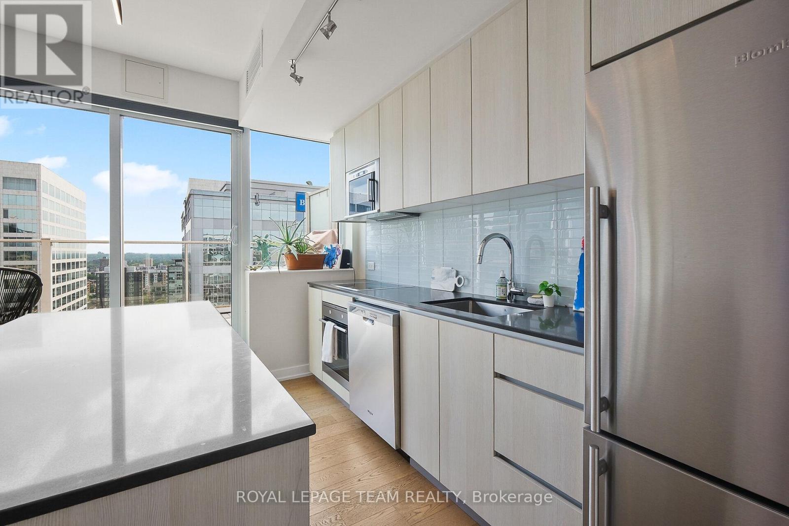 2204 - 199 Slater Street, Ottawa, Ontario K1P 0C8 - Photo 16 - X12836036