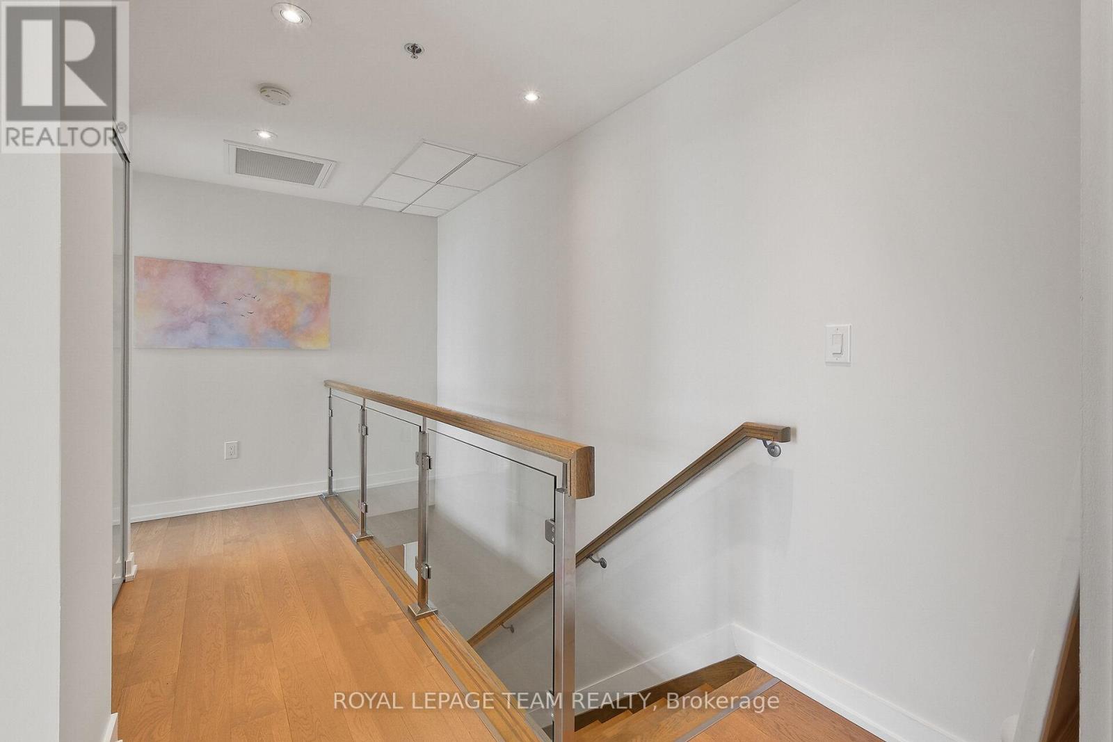 2204 - 199 Slater Street, Ottawa, Ontario K1P 0C8 - Photo 21 - X12836036