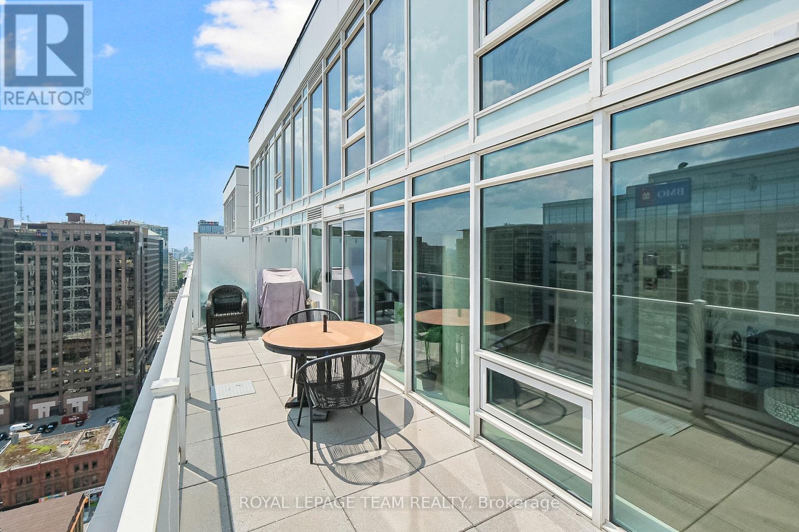 2204 - 199 Slater Street, Ottawa, Ontario K1P 0C8 - Photo 33 - X12836036