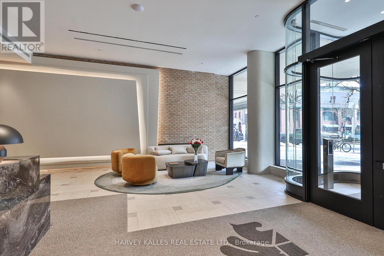 501 - 80 Front Street E, Toronto, Ontario M5E 1T4 - Photo 3 - C12836010