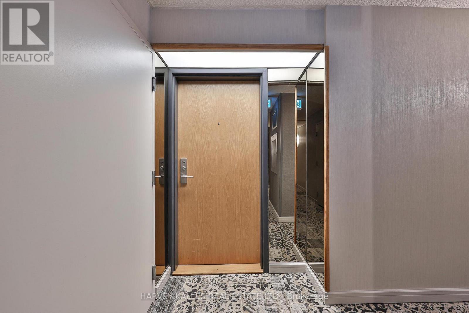 501 - 80 Front Street E, Toronto, Ontario M5E 1T4 - Photo 4 - C12836010