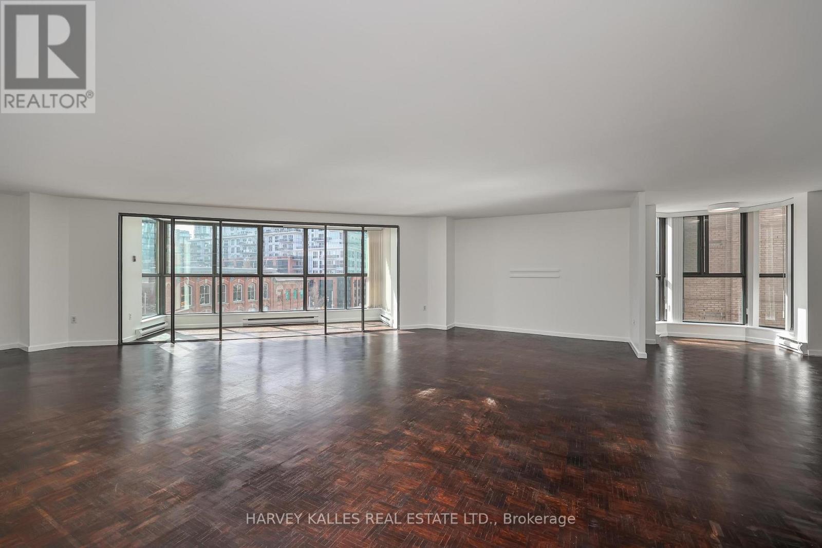 501 - 80 Front Street E, Toronto, Ontario M5E 1T4 - Photo 5 - C12836010