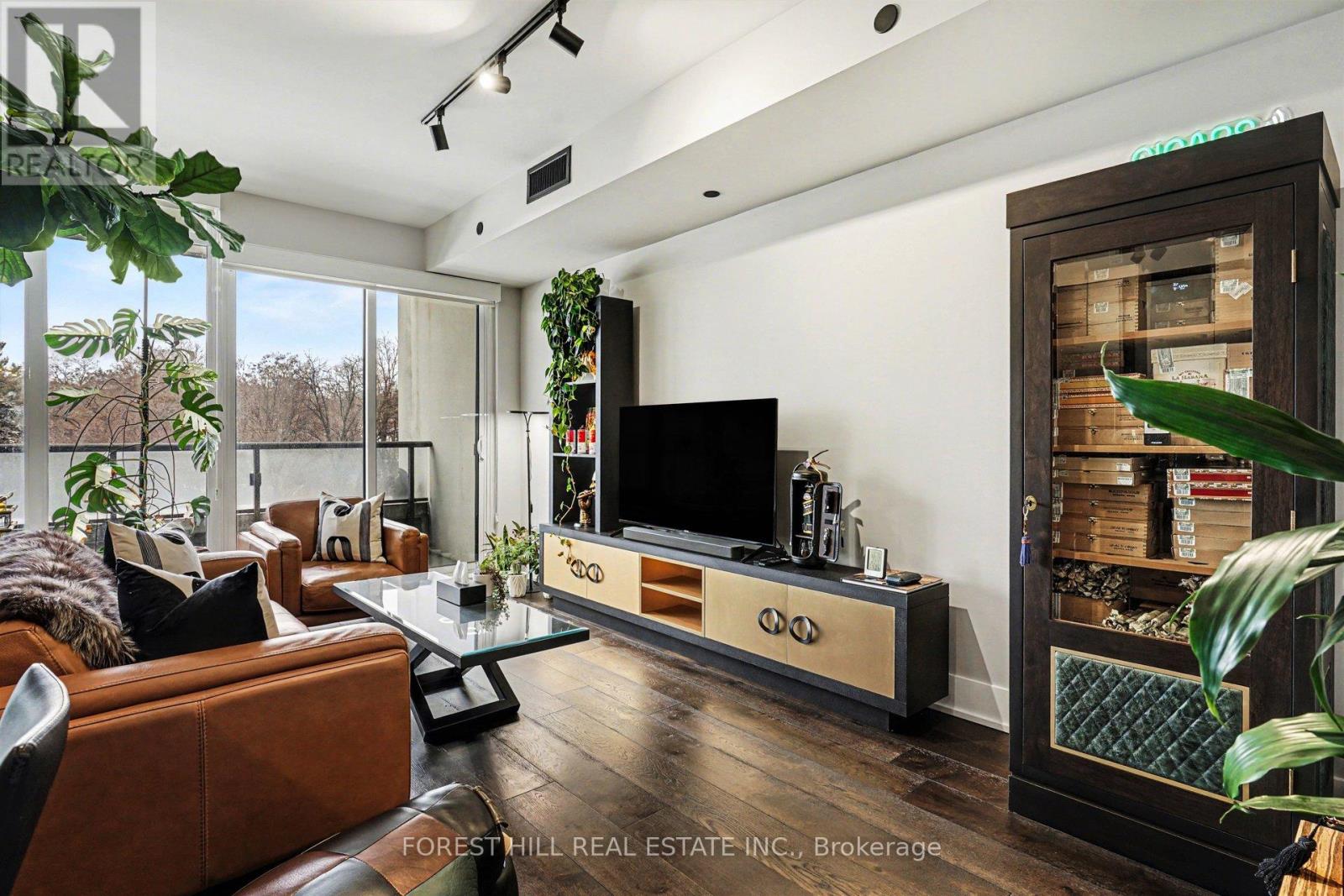 406 - 3018 Yonge Street, Toronto, Ontario  M4N 2K4 - Photo 5 - C12836016