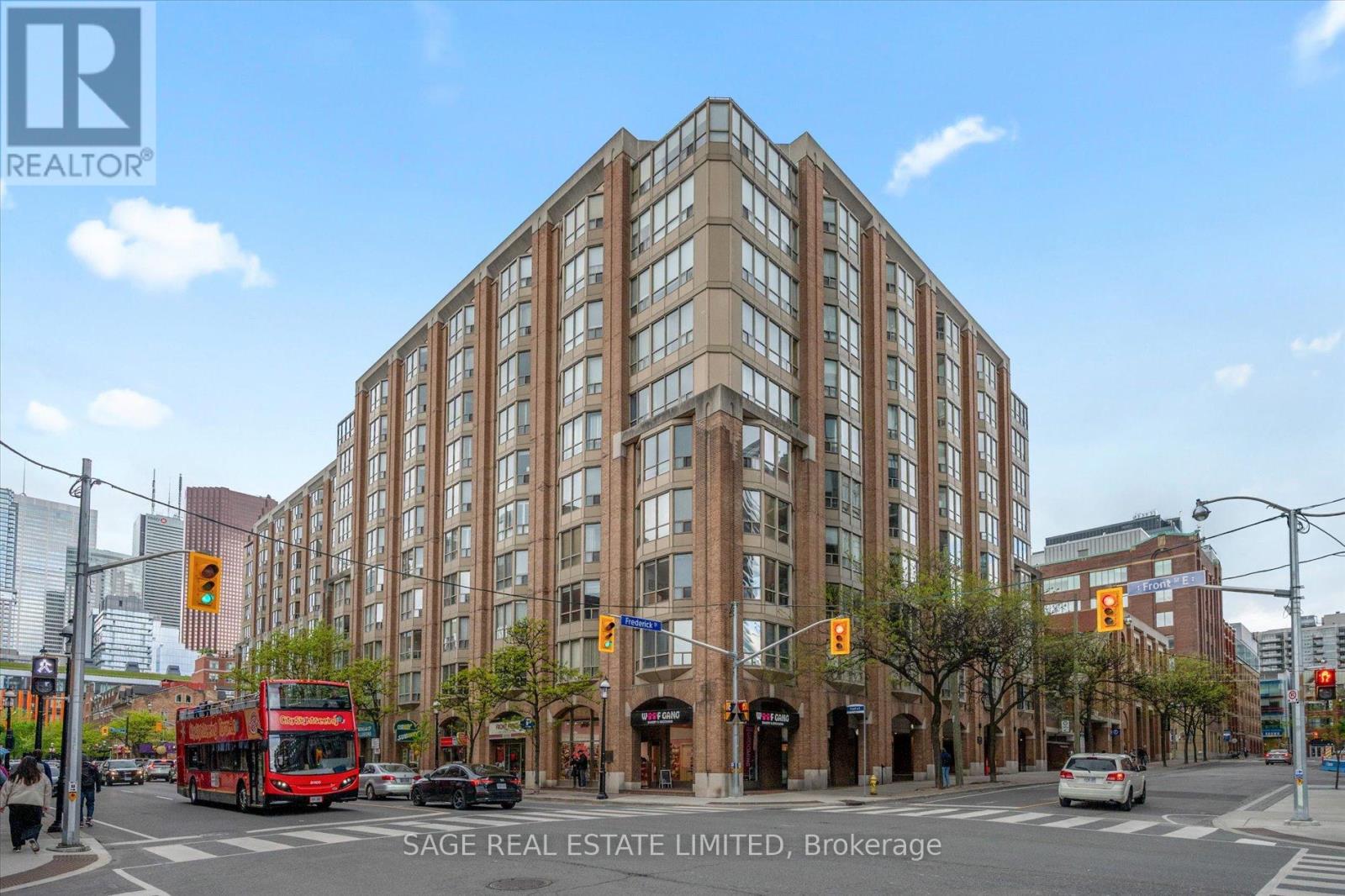 305 - 160 Frederick Street, Toronto, Ontario  M5A 4H9 - Photo 2 - C12836088