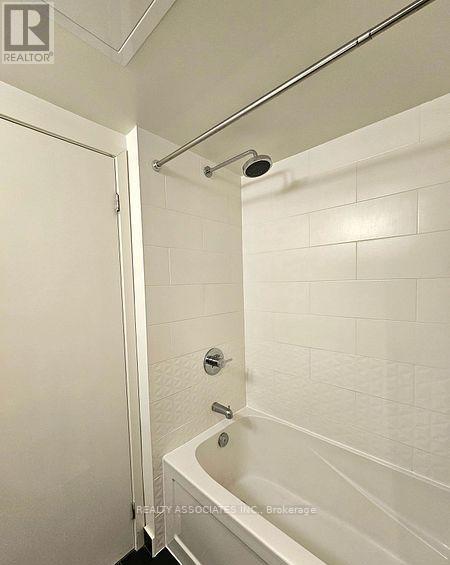 1603 - 2 Sonic Way, Toronto, Ontario  M3C 0P2 - Photo 11 - C12836162