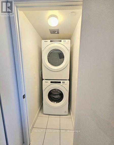 1603 - 2 Sonic Way, Toronto, Ontario  M3C 0P2 - Photo 9 - C12836162