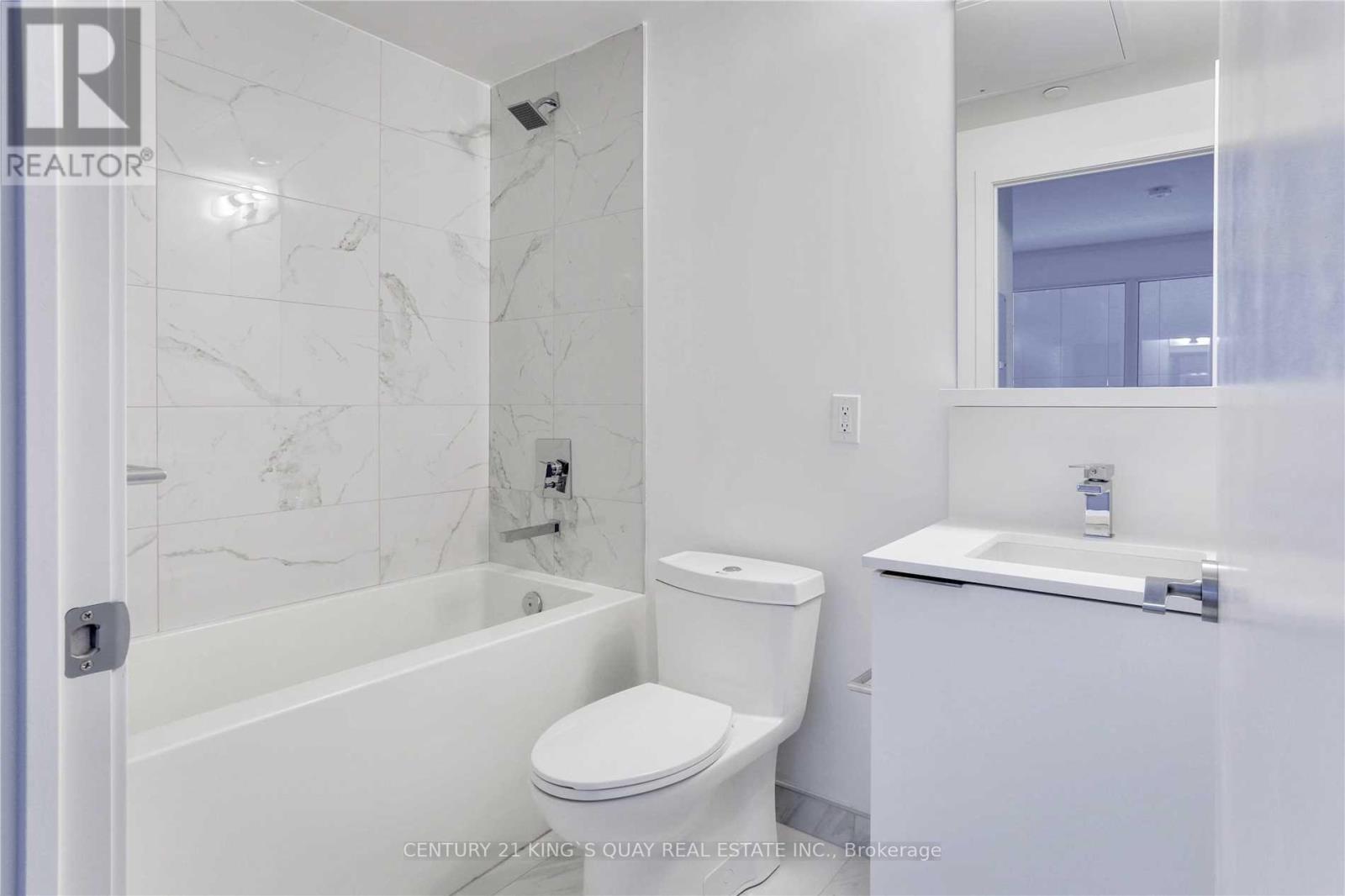 602 - 85 Wood Street, Toronto, Ontario  M4Y 0E8 - Photo 4 - C12836214