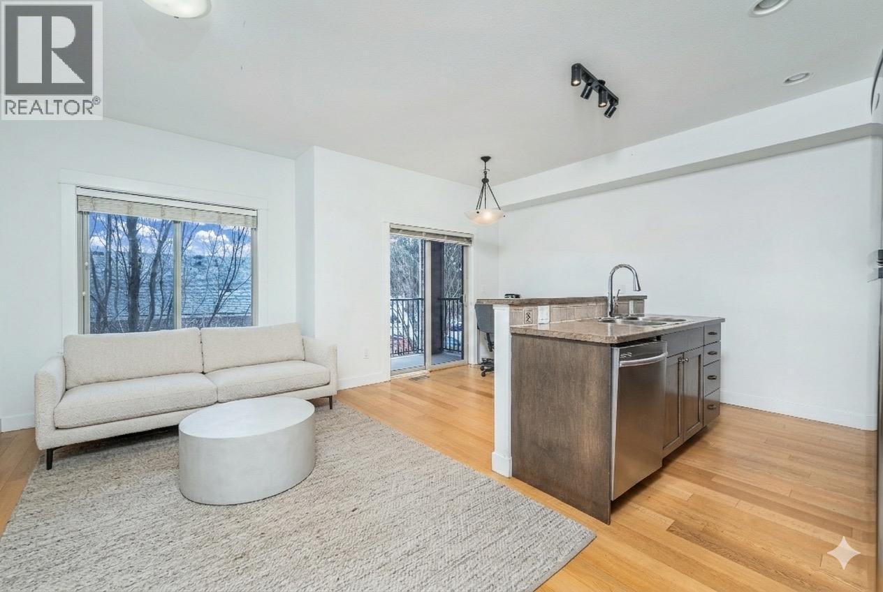 4900 Heritage Drive Unit# 102, Vernon, British Columbia V1T 9X1 - Photo 4 - 10374538