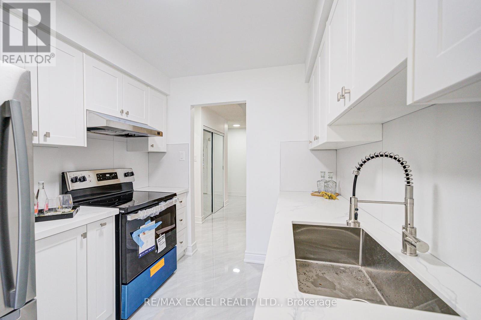 158 Ingleton Boulevard, Toronto (Milliken), Ontario  M1V 1Z8 - Photo 11 - E12835970