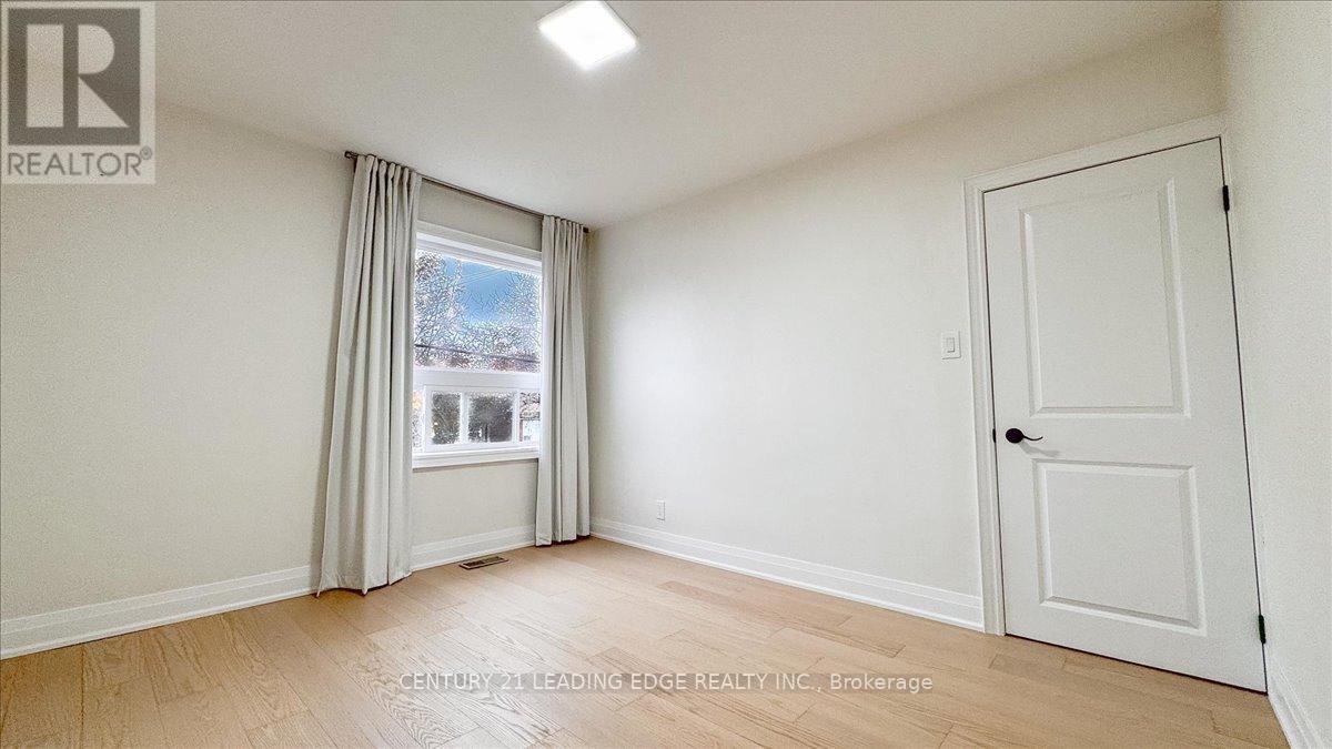 Main - 18 Magnolia Avenue, Toronto, Ontario  M1K 3K1 - Photo 11 - E12836044