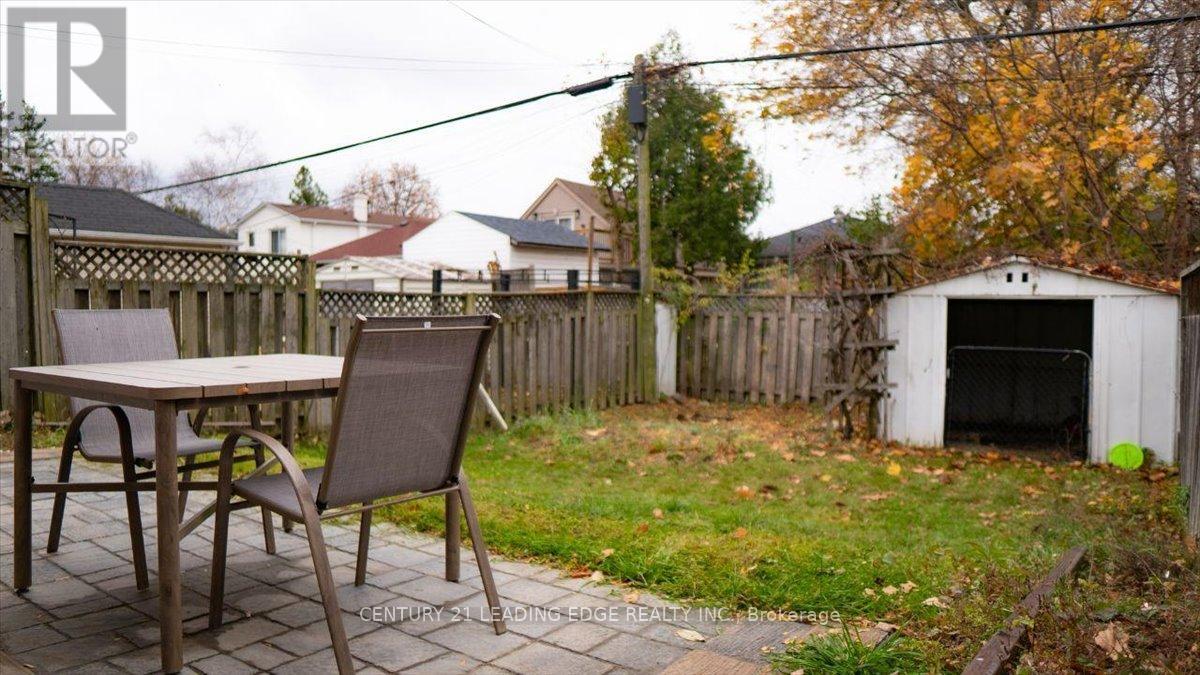 Main - 18 Magnolia Avenue, Toronto, Ontario  M1K 3K1 - Photo 2 - E12836044