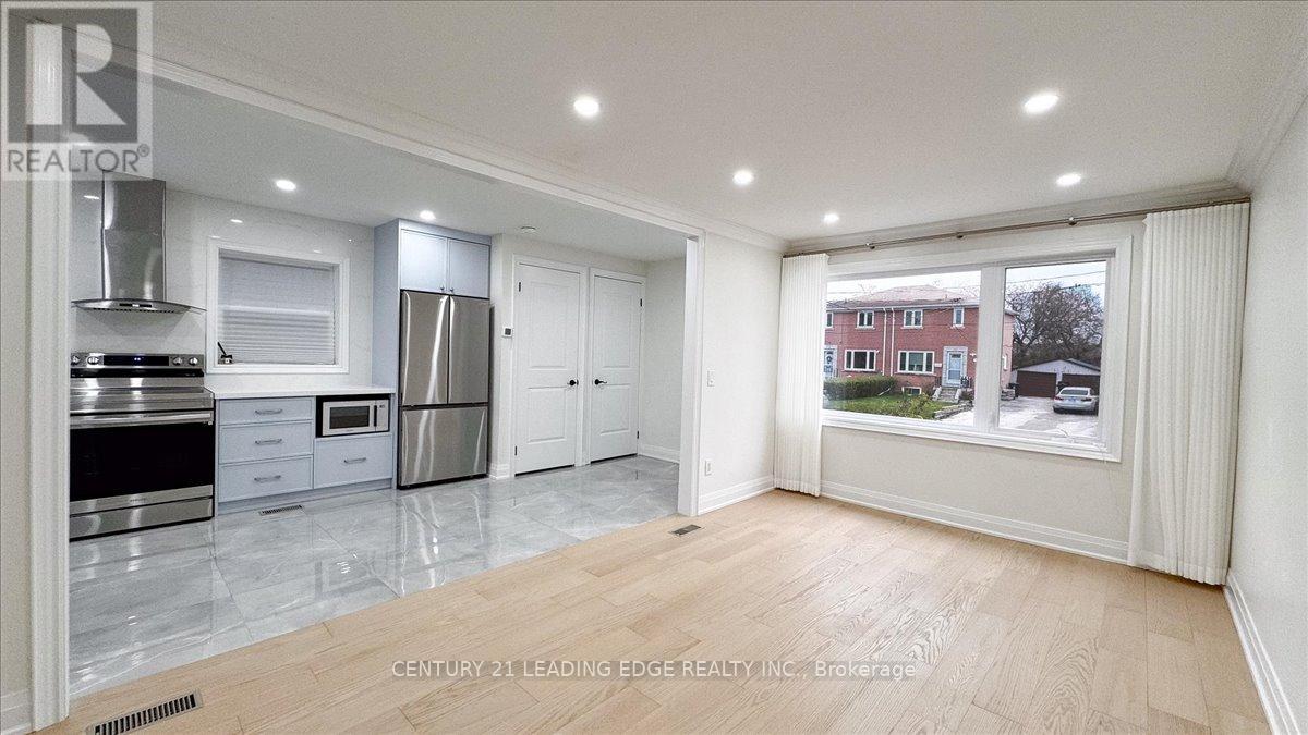 Main - 18 Magnolia Avenue, Toronto, Ontario  M1K 3K1 - Photo 4 - E12836044