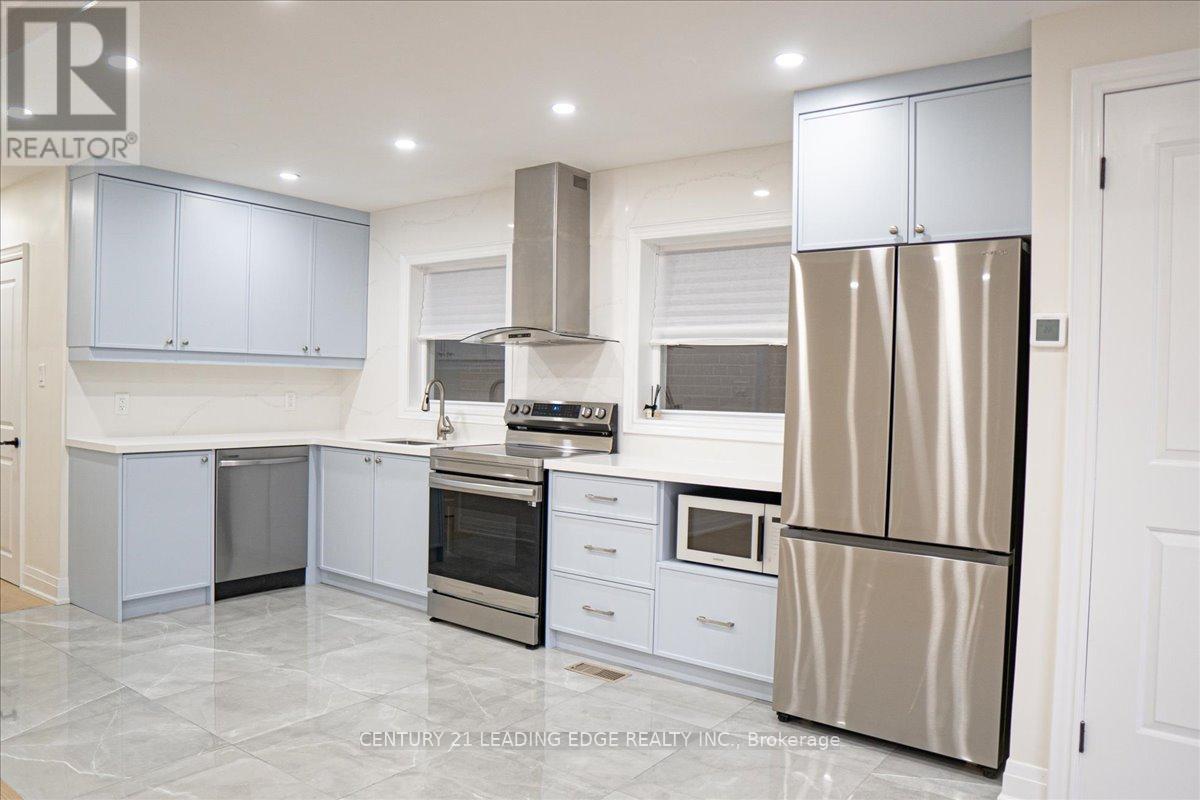 Main - 18 Magnolia Avenue, Toronto, Ontario  M1K 3K1 - Photo 6 - E12836044