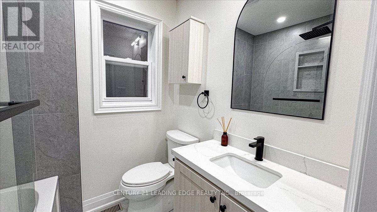 Main - 18 Magnolia Avenue, Toronto, Ontario  M1K 3K1 - Photo 8 - E12836044