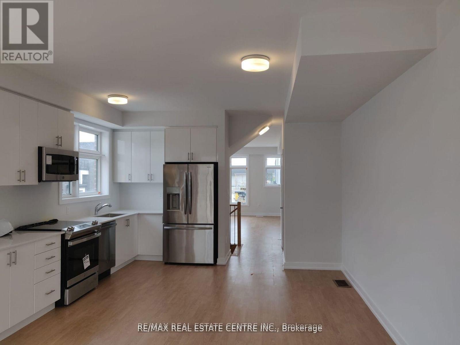 172 Brockley Drive, Toronto, Ontario  M1P 0G3 - Photo 7 - E12836178