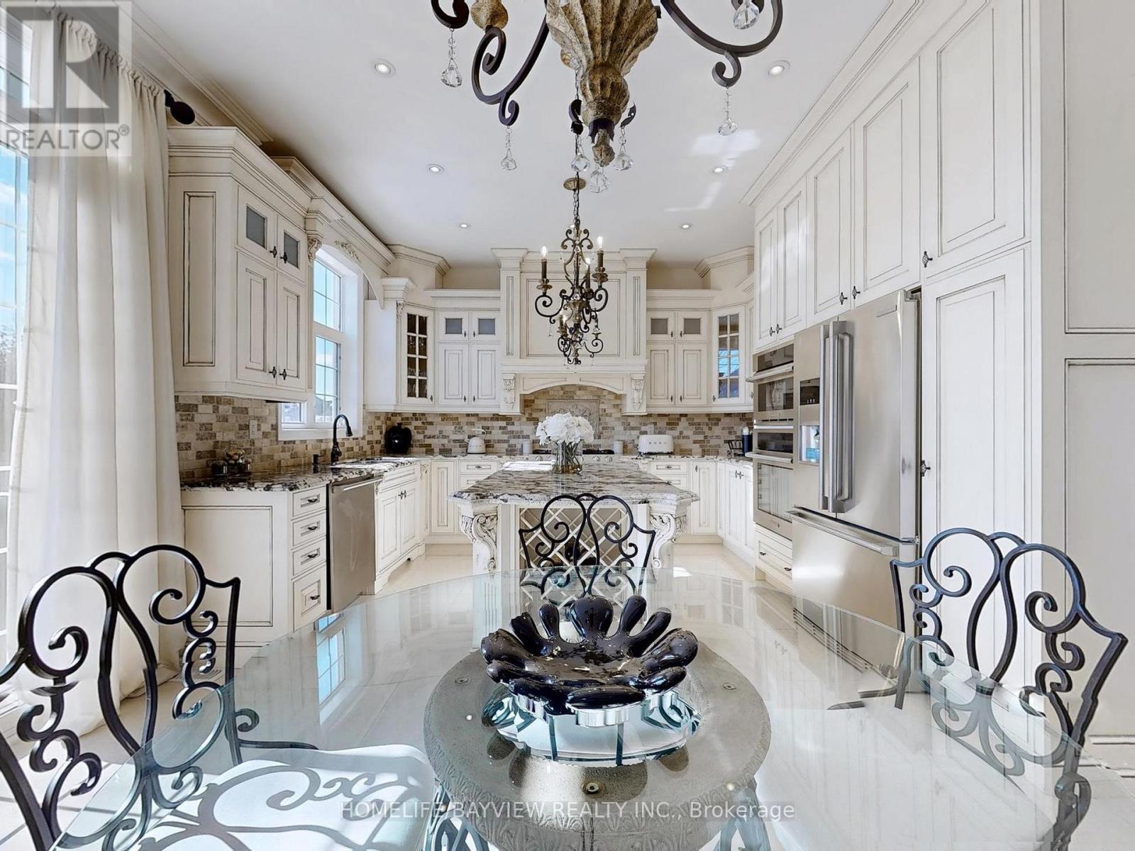 42 Lady Fenyrose Avenue, Vaughan, Ontario  L6A 0E2 - Photo 22 - N12836074