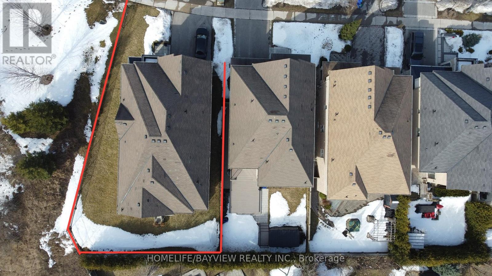 42 Lady Fenyrose Avenue, Vaughan, Ontario  L6A 0E2 - Photo 4 - N12836074