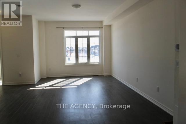 64 Selby Crescent, Bradford West Gwillimbury (Bradford), Ontario  L3Z 0V3 - Photo 11 - N12836094