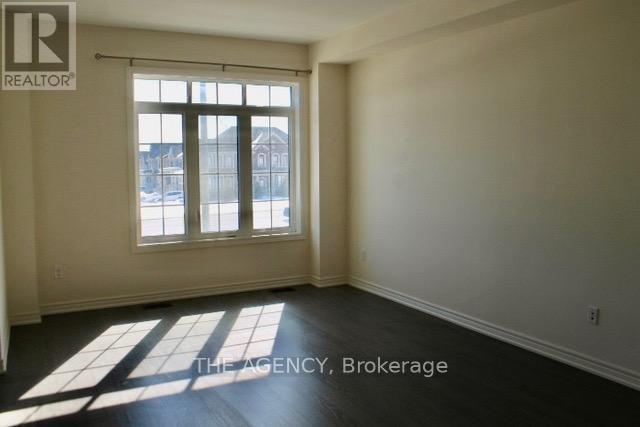 64 Selby Crescent, Bradford West Gwillimbury (Bradford), Ontario  L3Z 0V3 - Photo 13 - N12836094