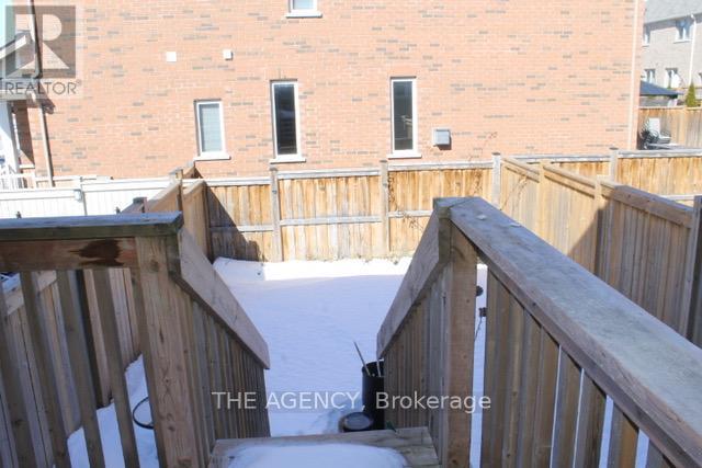 64 Selby Crescent, Bradford West Gwillimbury (Bradford), Ontario  L3Z 0V3 - Photo 18 - N12836094