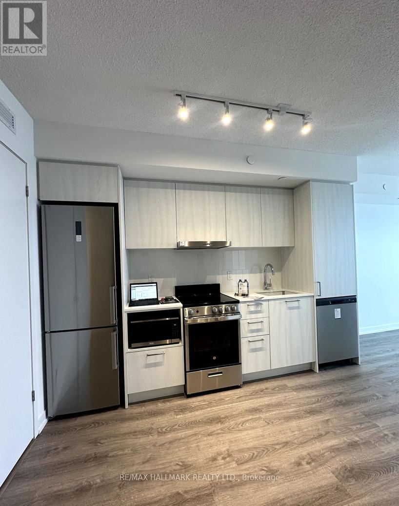 3810 - 195 Commerce Street, Vaughan, Ontario  L4K 0P9 - Photo 3 - N12836120