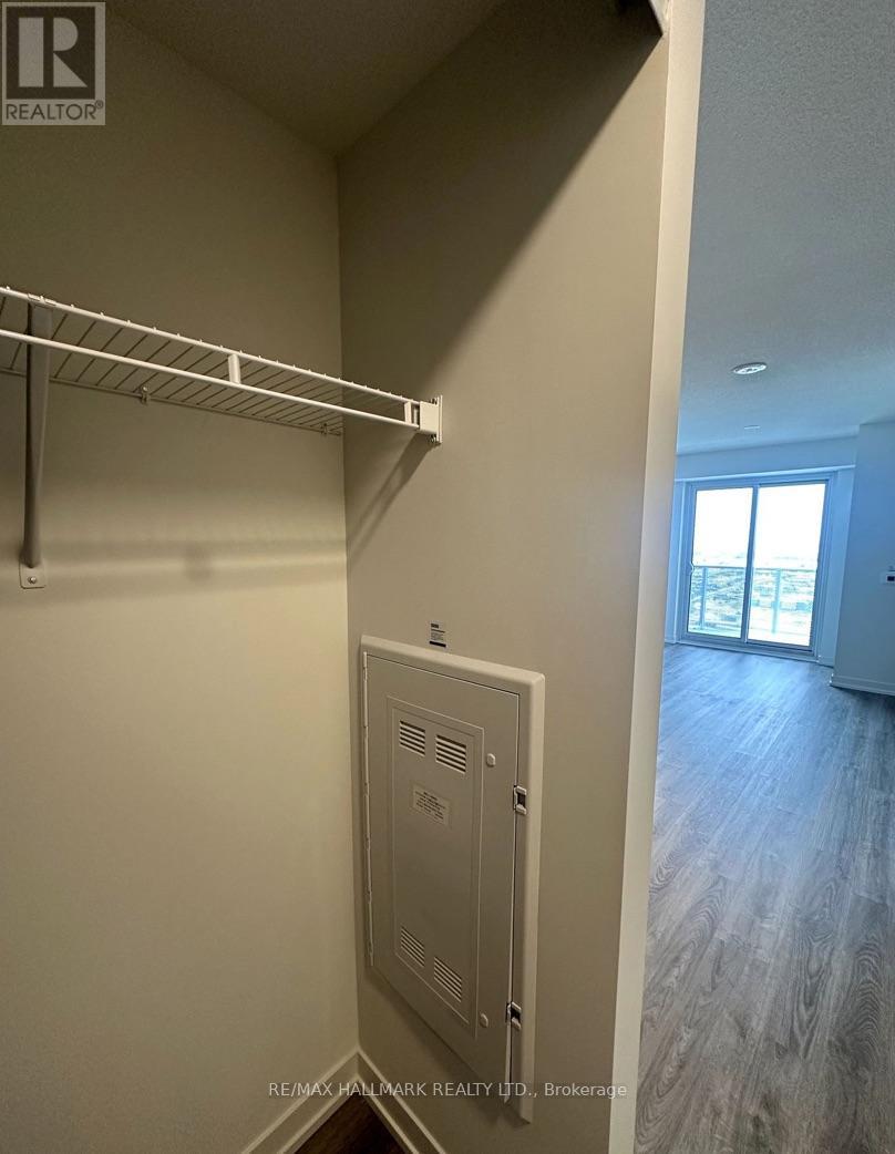 3810 - 195 Commerce Street, Vaughan, Ontario  L4K 0P9 - Photo 7 - N12836120