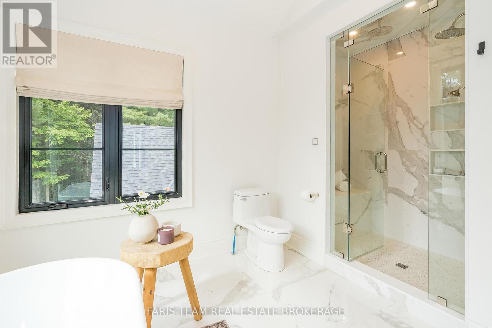 4 Sycamore Circle, Springwater (Phelpston), Ontario  L0L 2K0 - Photo 31 - S12836170