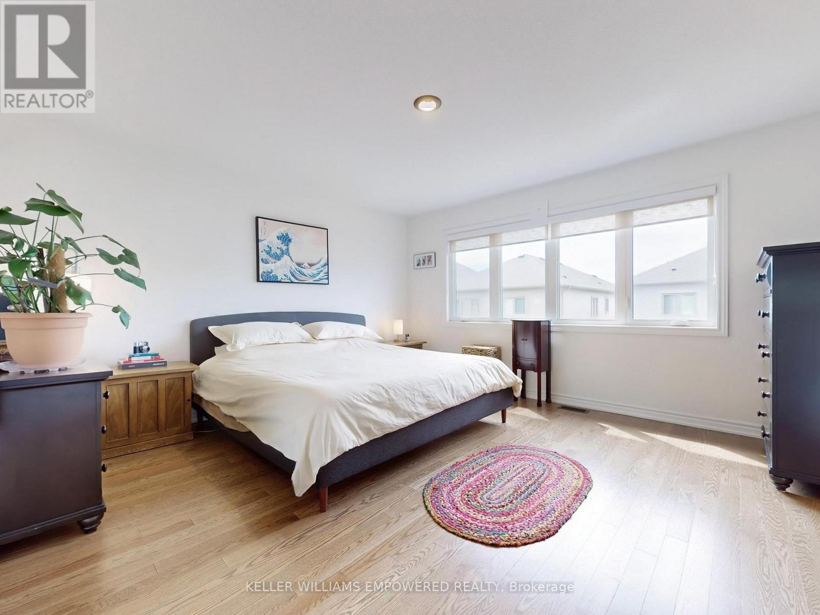 28 Gemini Drive, Barrie, Ontario  L9J 0P6 - Photo 16 - S12836200