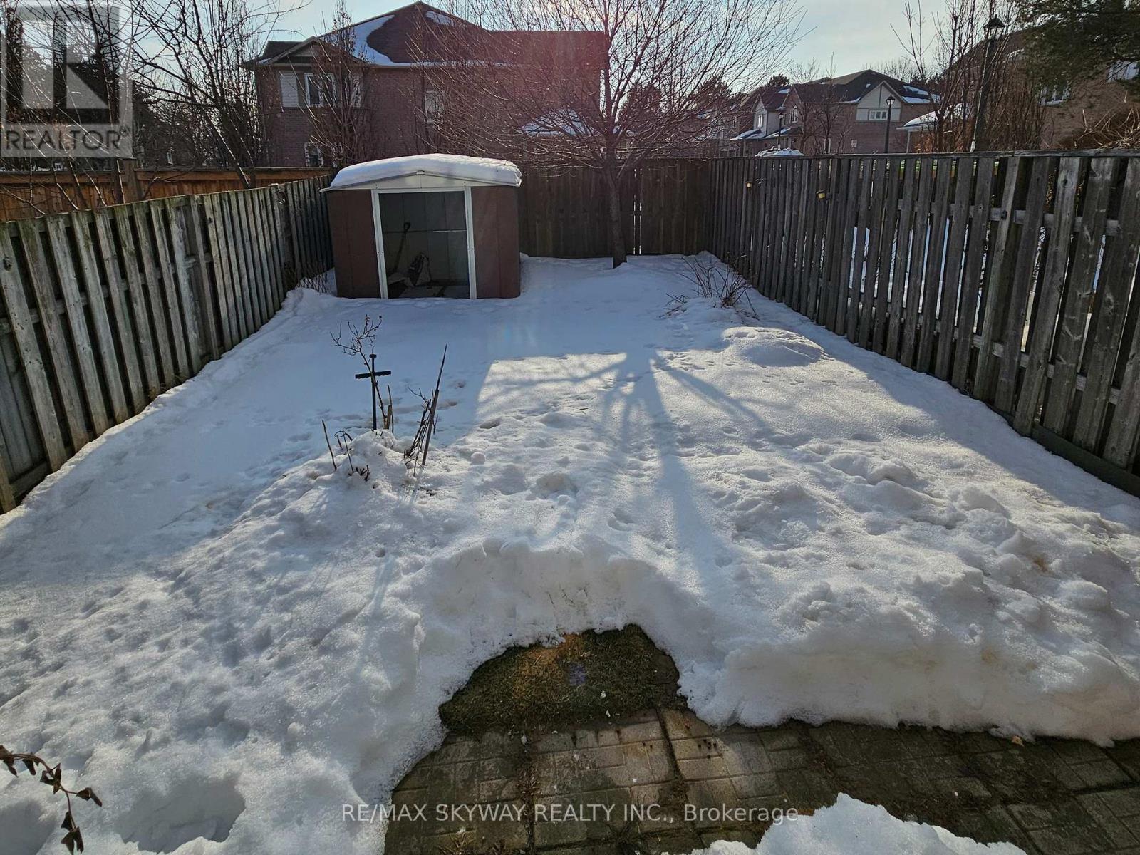 5524 Cortina Crescent, Mississauga, Ontario  L4Z 3R1 - Photo 16 - W12835294