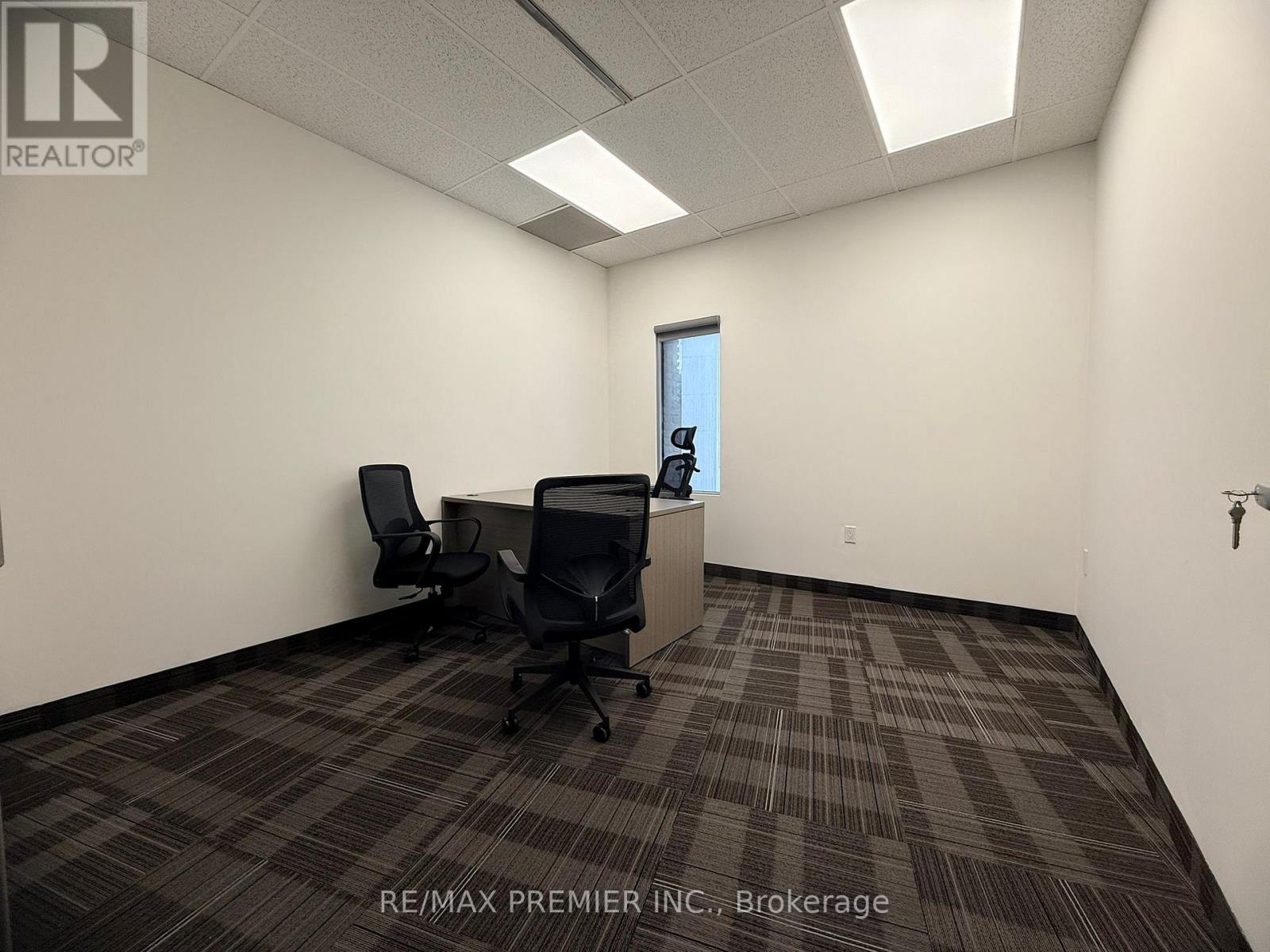 302-32 - 3390 South Service Road, Burlington, Ontario  L7N 3J5 - Photo 21 - W12835986