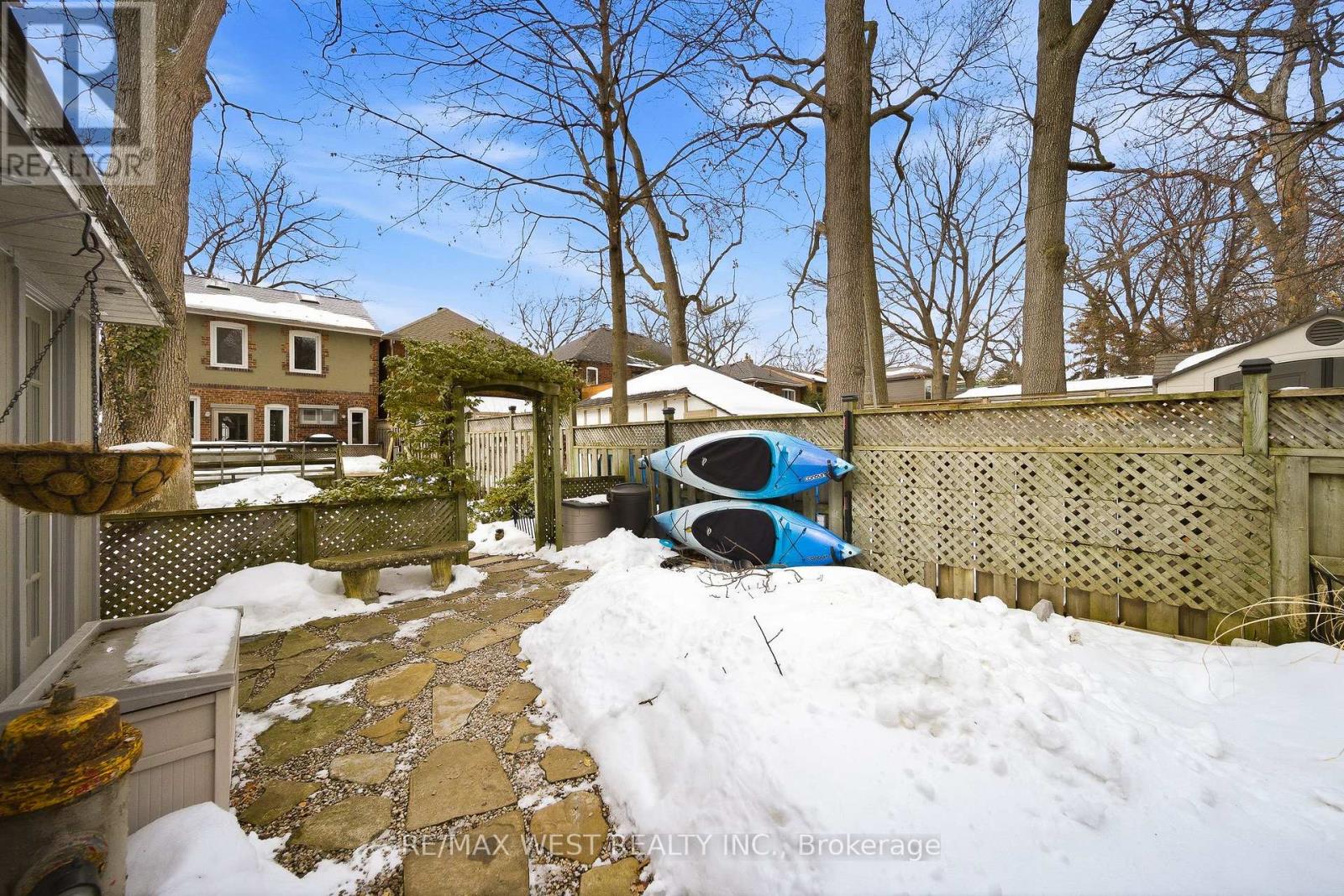 299 Armadale Avenue, Toronto, Ontario  M6S 3X5 - Photo 30 - W12836034