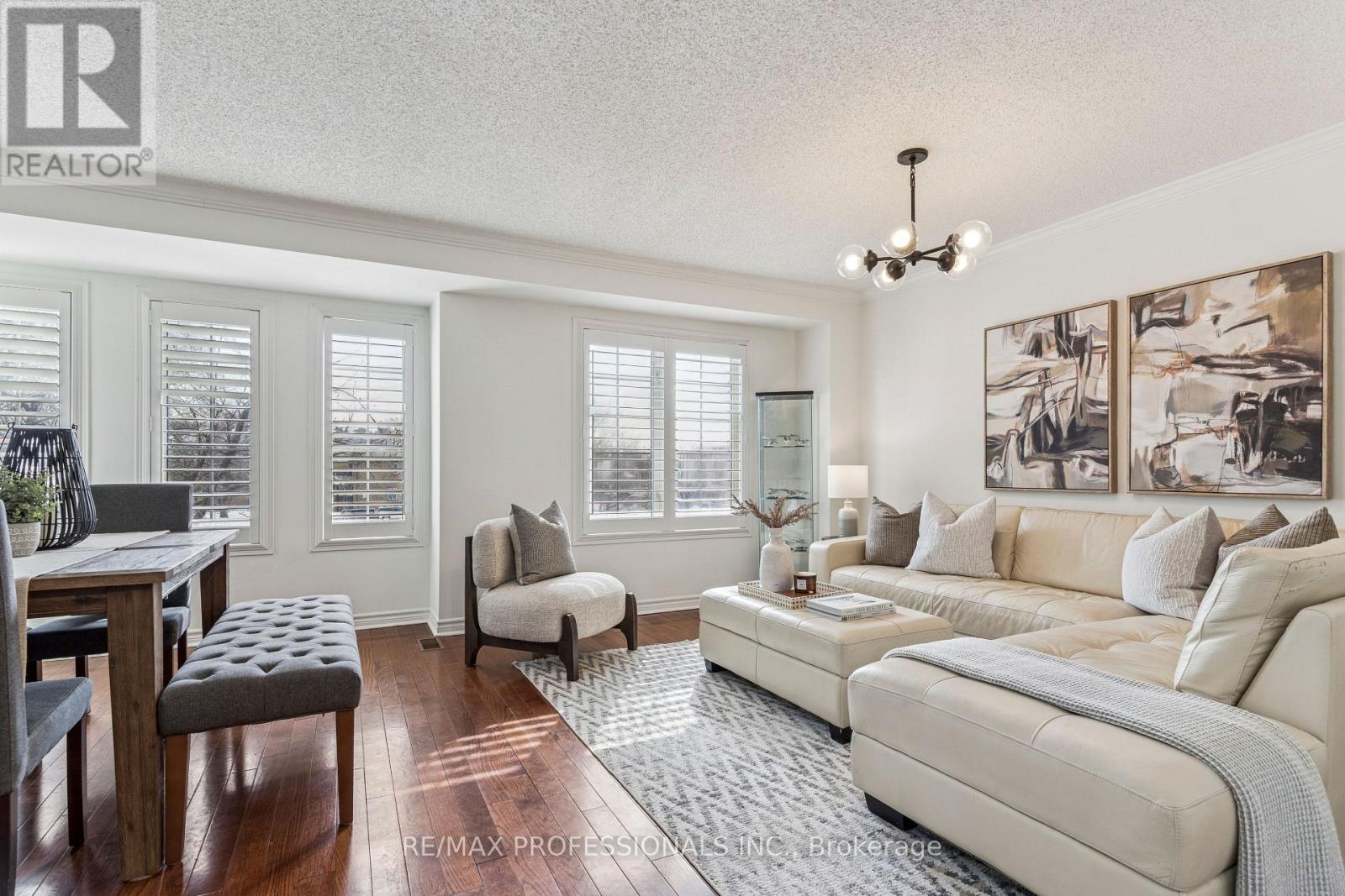 1 - 619 Evans Avenue, Toronto, Ontario  M8W 2W4 - Photo 4 - W12836084