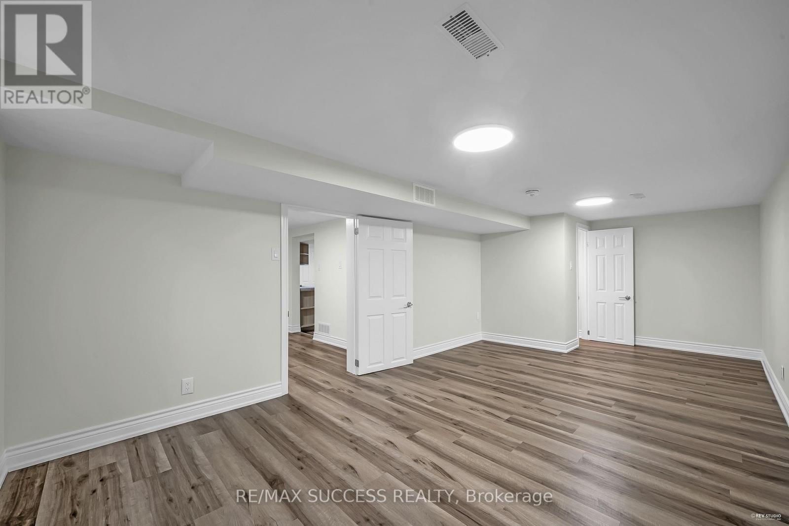 03 - 15 Killamarsh Drive, Toronto (York University Heights), Ontario  M3J 1J2 - Photo 11 - W12836100