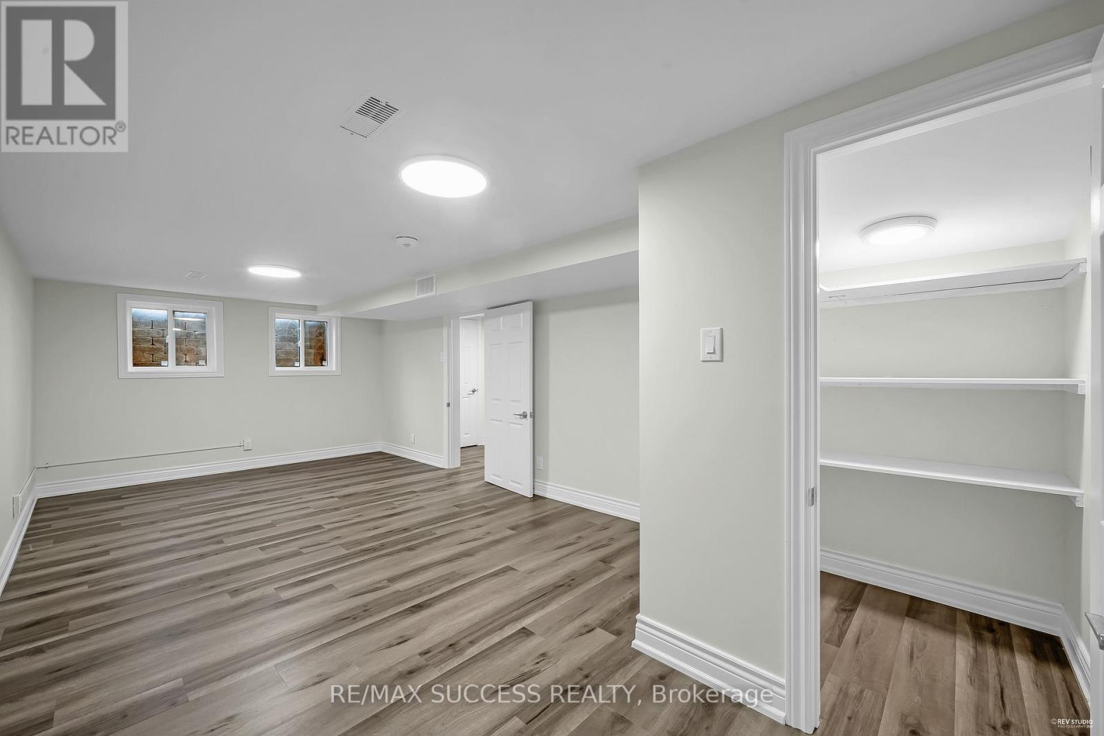 03 - 15 Killamarsh Drive, Toronto (York University Heights), Ontario  M3J 1J2 - Photo 20 - W12836100