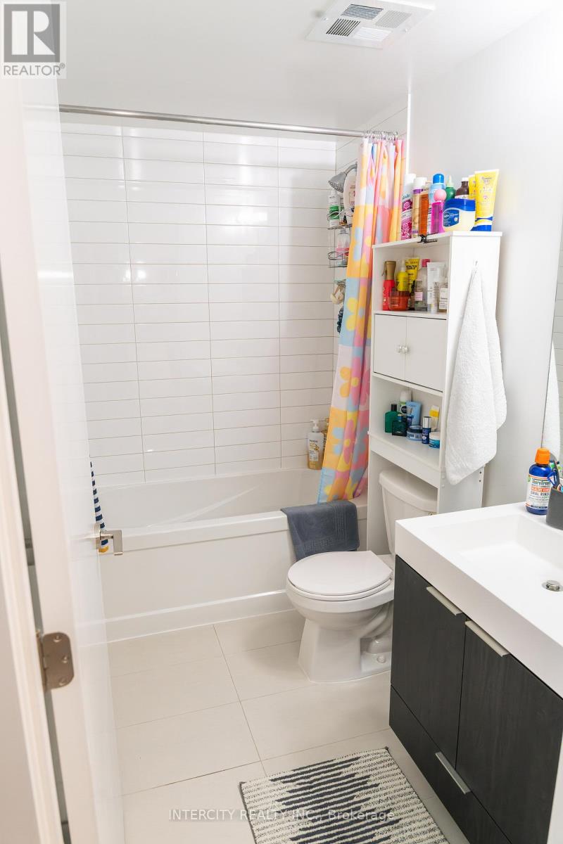 604 - 3100 Keele Street, Toronto, Ontario  M3M 0E1 - Photo 11 - W12836108